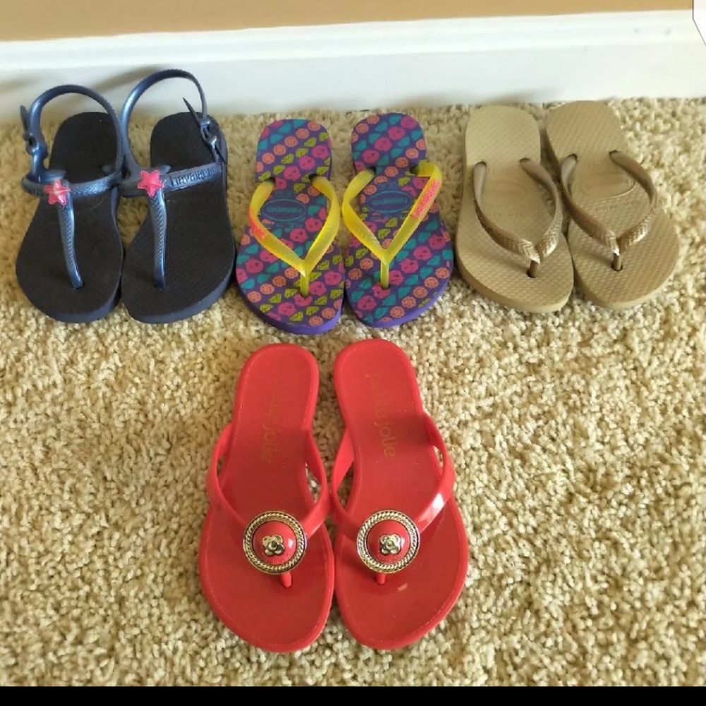 Girls Sandals (Havaianas and Petite Jolie)-EUC